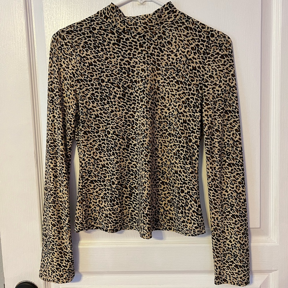 Cheetah print tight long sleeves